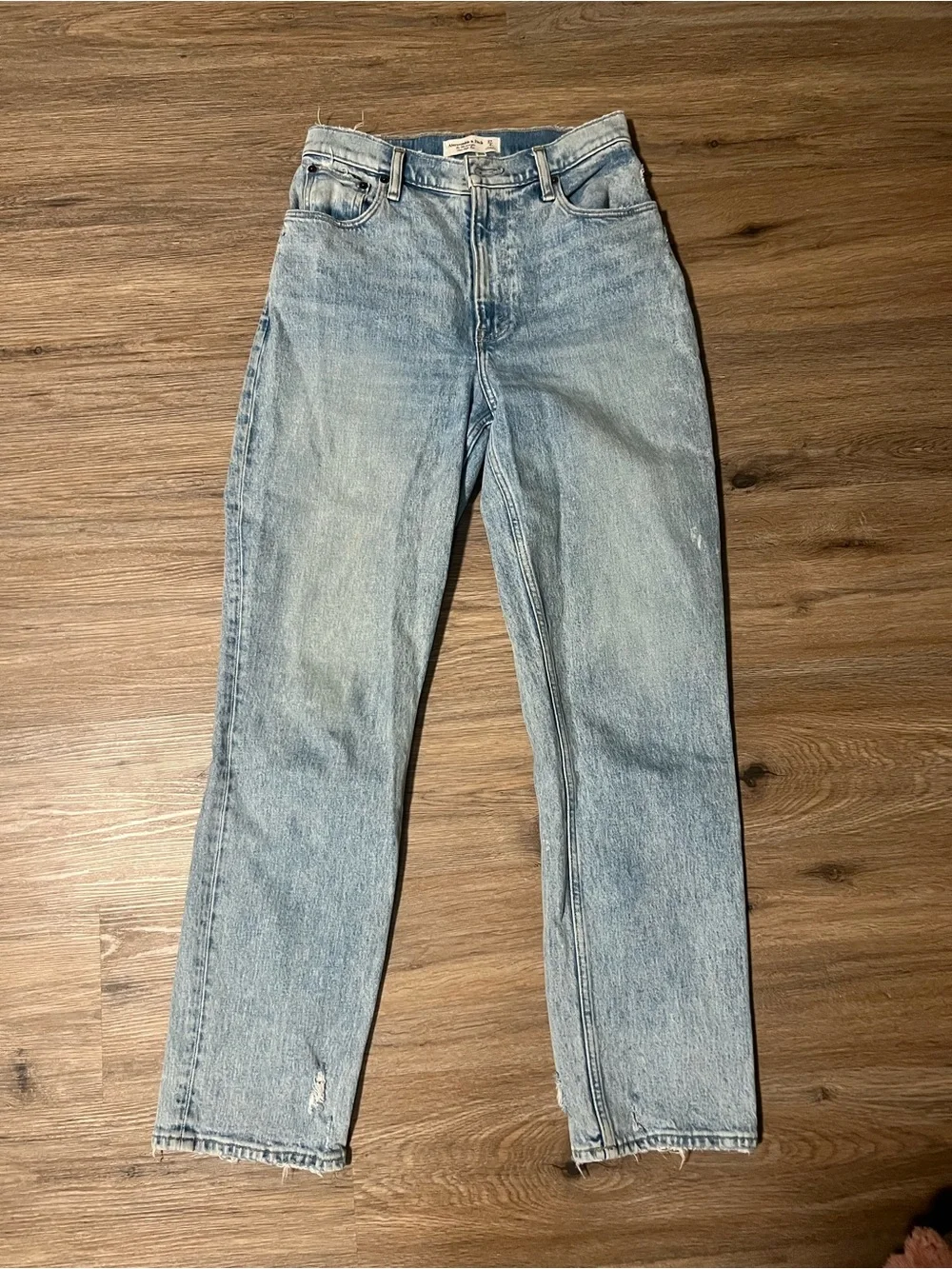 Abercrombie Curve Love 90s Straight Ultra High Rise - Picture 1 of 3